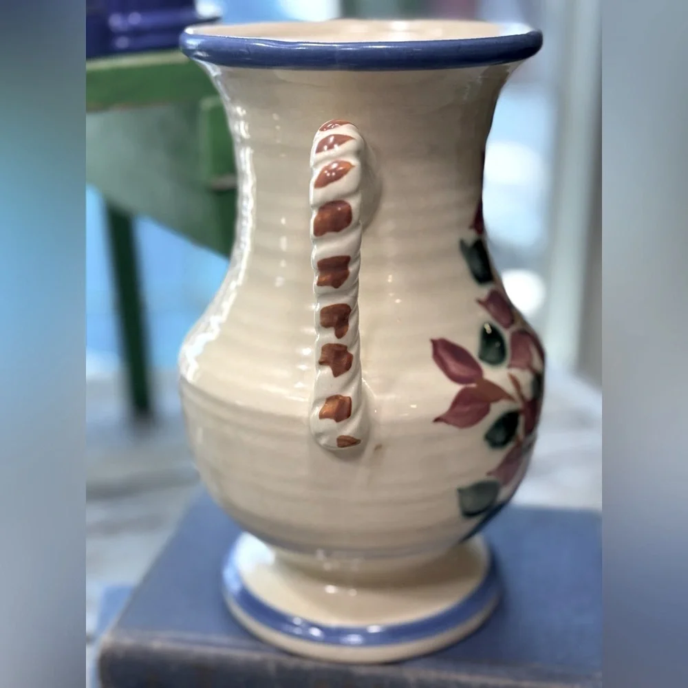 Antique Roseville Pottery Vase. 8.5” Old Colony. Vintage 1940s. Floral EUC
